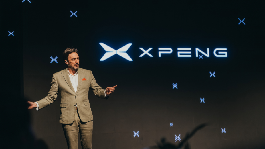 Stéphane Chasteau de Balyon, Managing Director of Axess